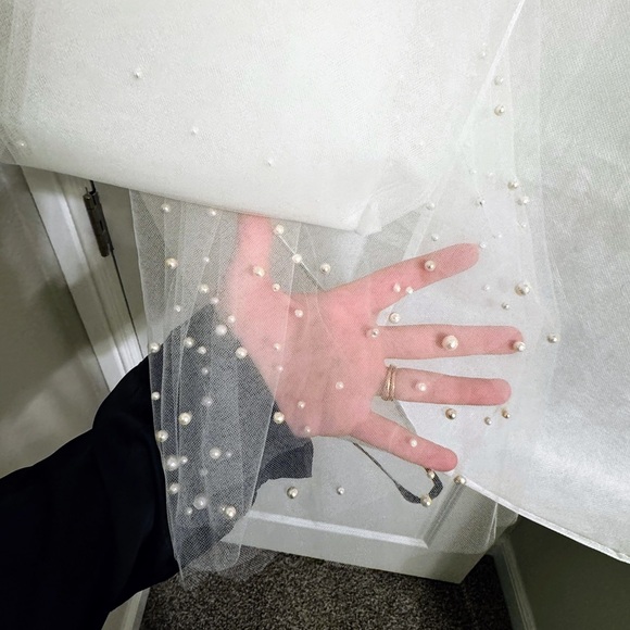 Sara Gabriel Custom Pear Ombré Veil 110” - NEW NEVER WORN - Picture 4 of 7